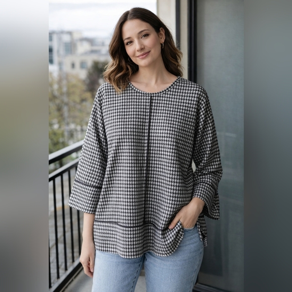 Jones New York Tops - Jones New York Houndstooth Jacquard Top Women's Med Black White Multi 3/4-Sleeve